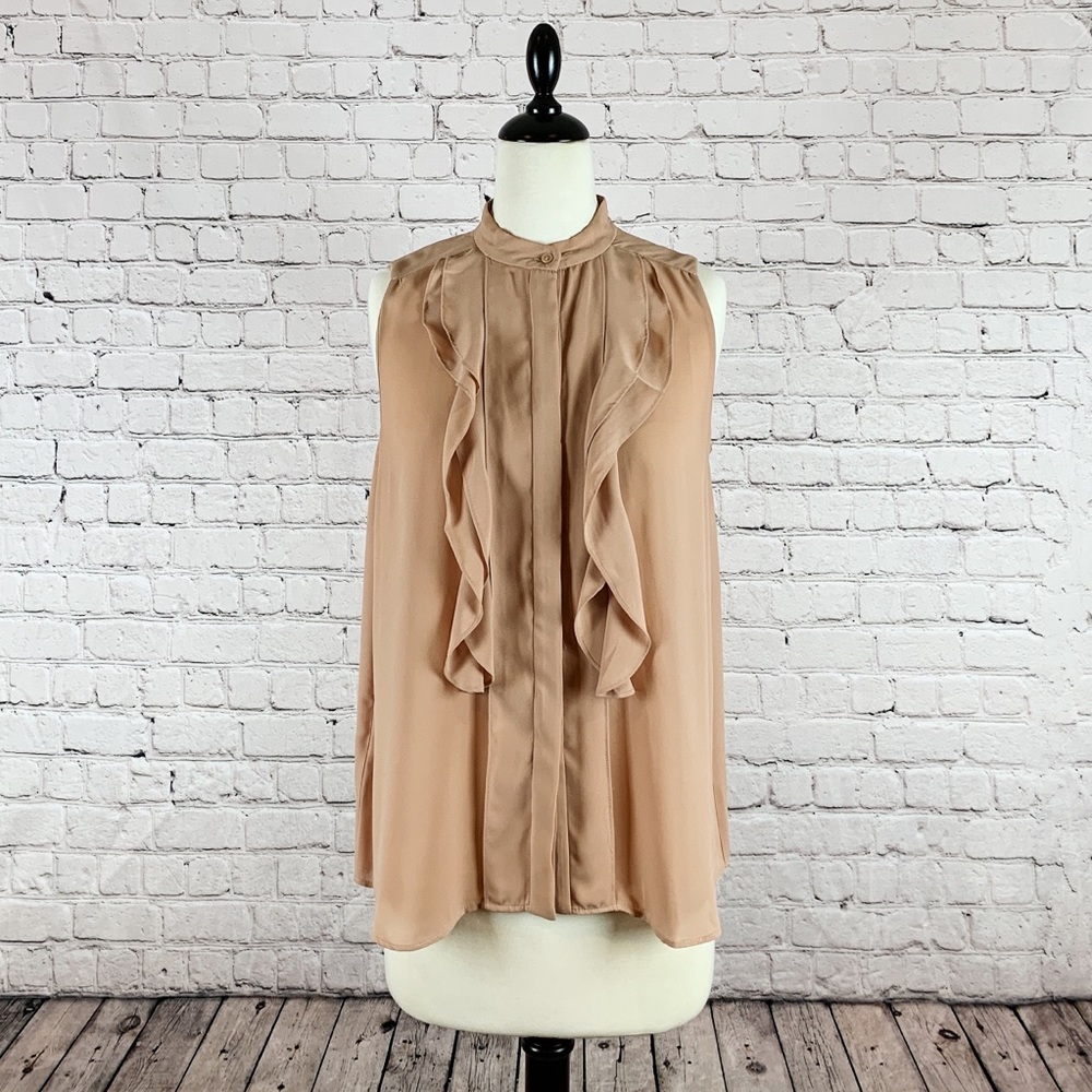 ANN TAYLOR :: Ruffled Shell Soft Cameo Size M